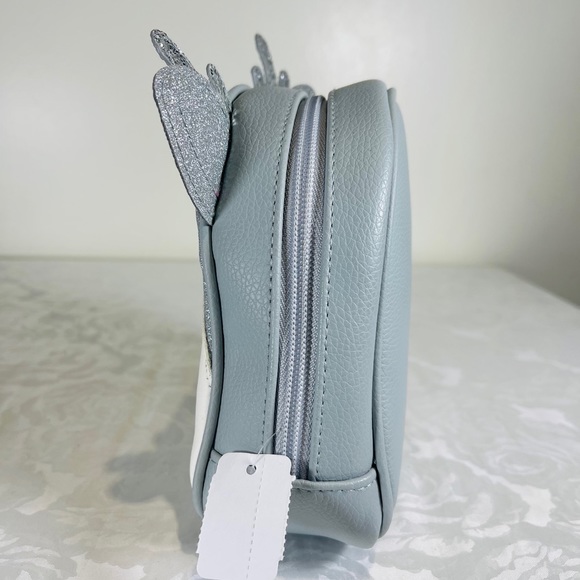 🎉🔥HOST PICK🔥🎉3/$100🌸Bath and Body Works🌸Cosmetic Bag - Reindeer - Picture 6 of 6